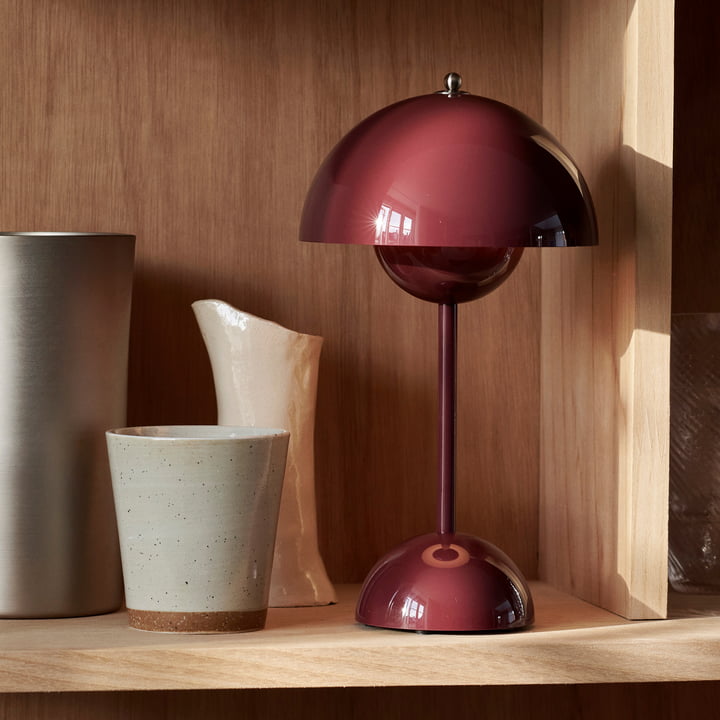 BowLift | LED Table Lamp Ambient Lighting Modern Interior