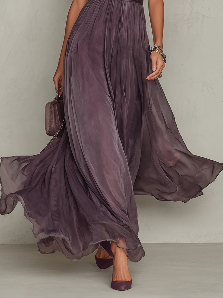 Petra - Elegant Long Dress in Lace and Refined Details