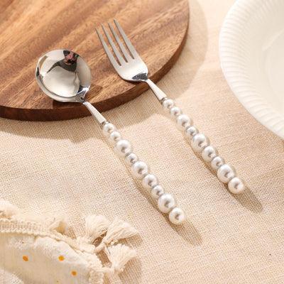 BowLift | Pearl Cutlery