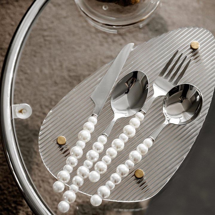 BowLift | Pearl Cutlery