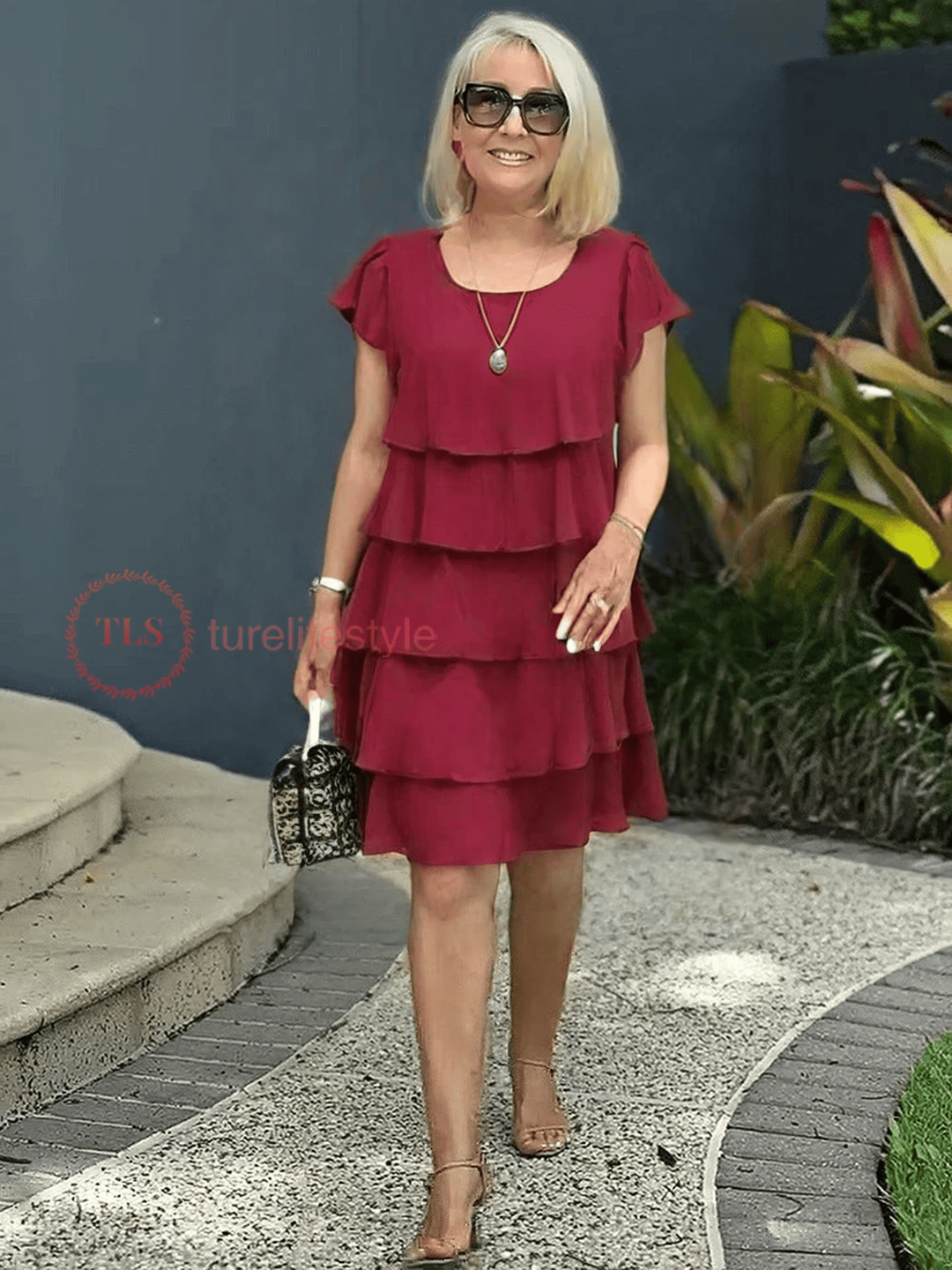 Grace | Effortless Elegance and Feminine Charm