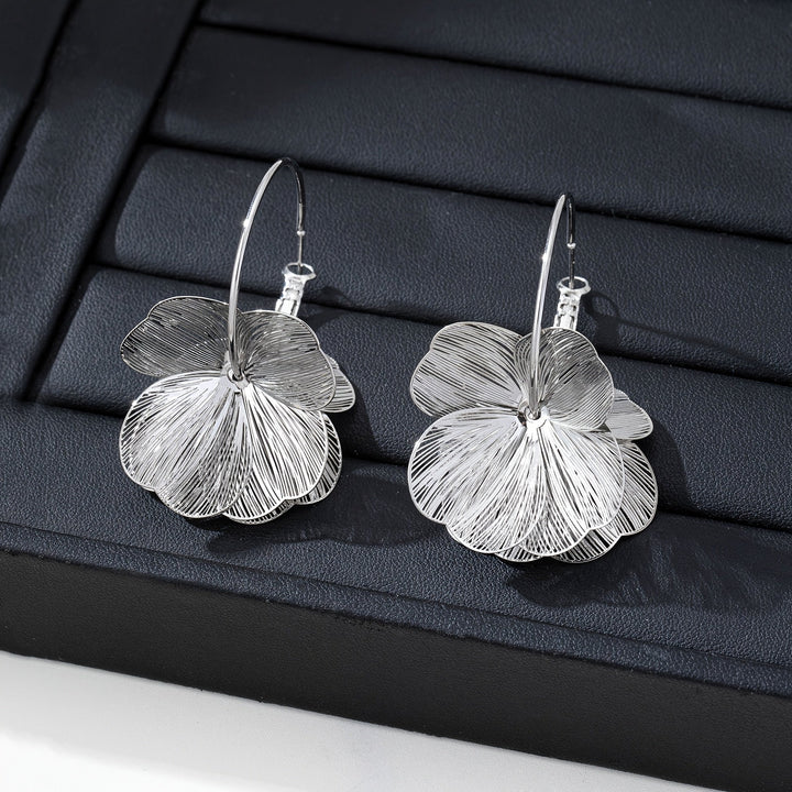 Exaggerated Gold Hollow Earrings
