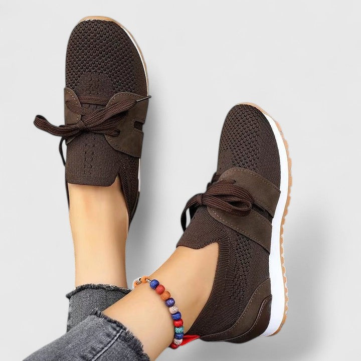 HAZEL – BREEZY LACE-UP SNEAKERS