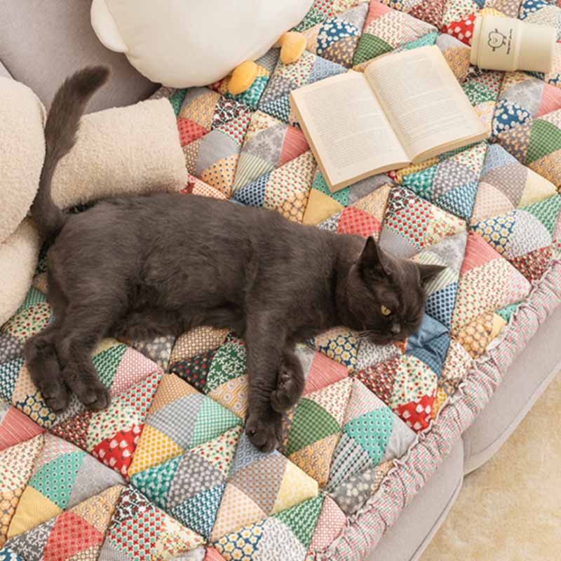 Comfortable Sofa Cover - GardenGuard Bowlift