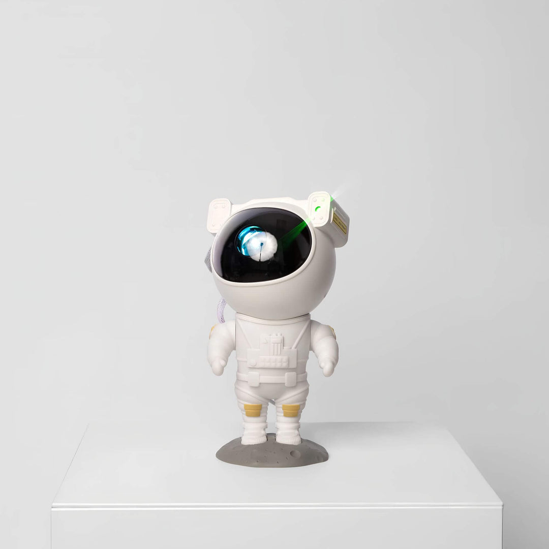 BowLift | Star Projector Astronaut Galaxy Night Light
