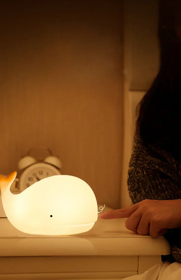 BowLift | Cute Whale Night Light with Colour Change - GlowWhale