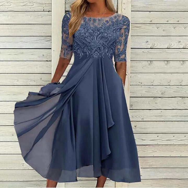 Taryn® | Lace Elegance Midi Dress