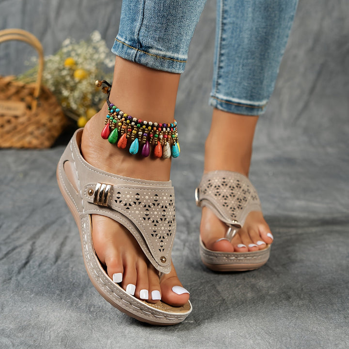 Miraya Easy Breezy Sandals