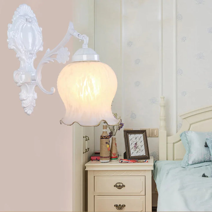 BowLift | Vintage Wall Lamp in European Style