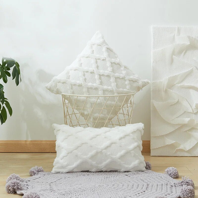 BowLift | Lush Cushions - Elegance and comfort for your room