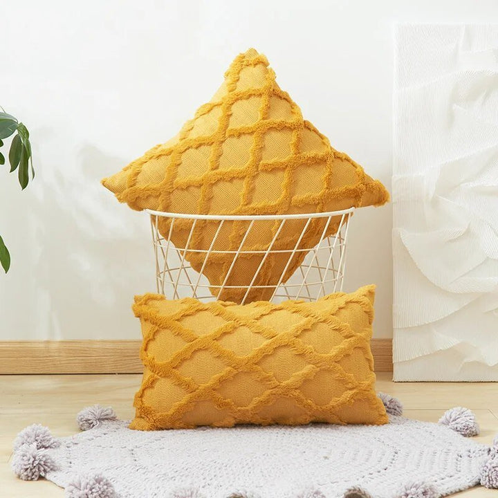 BowLift | Lush Cushions - Elegance and comfort for your room
