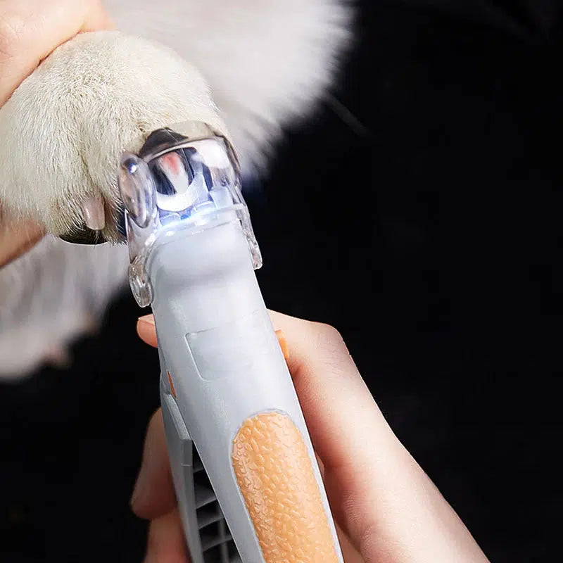 Azura | MAX - The best nail clippers for dogs with quick sensors
