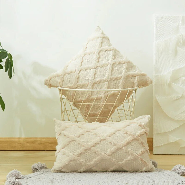 BowLift | Lush Cushions - Elegance and comfort for your room