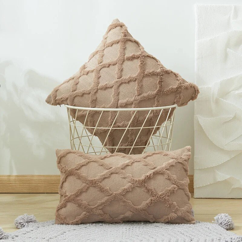 BowLift | Lush Cushions - Elegance and comfort for your room