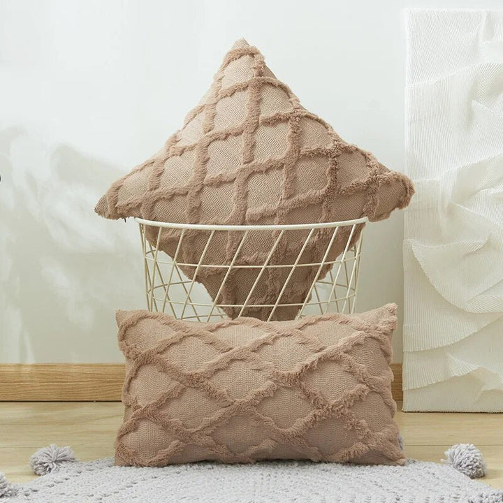 BowLift | Lush Cushions - Elegance and comfort for your room
