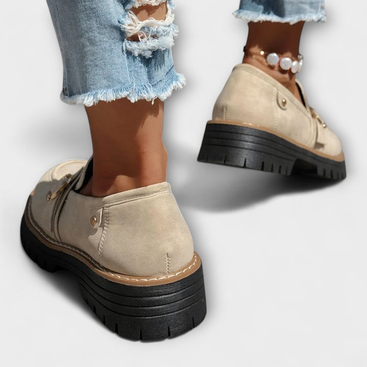 Laura – Everyday Moccasins with Round Toe