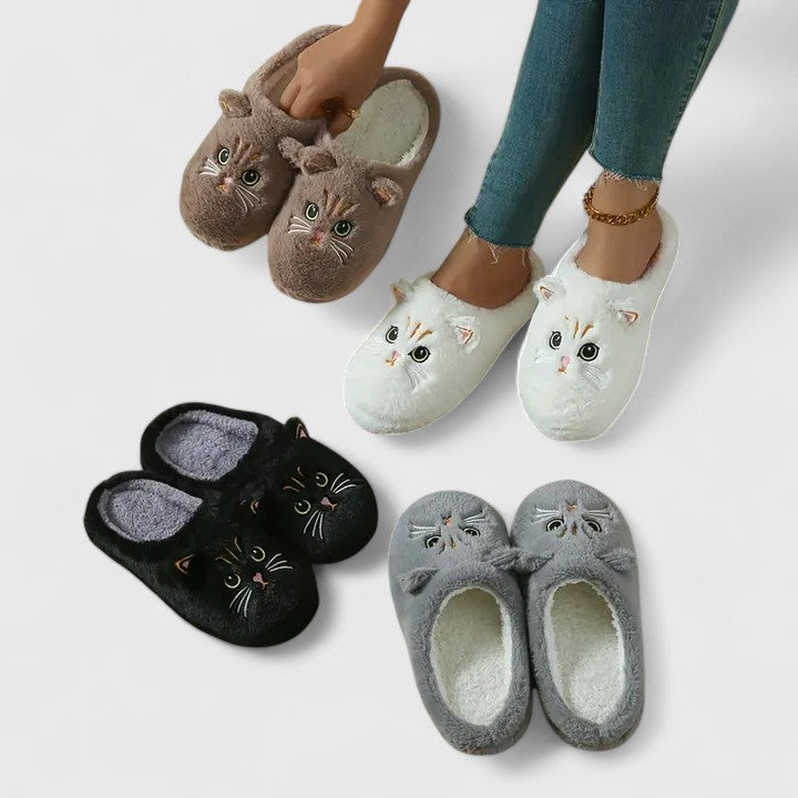 LUCY – COZY CAT FACE SLIPPERS