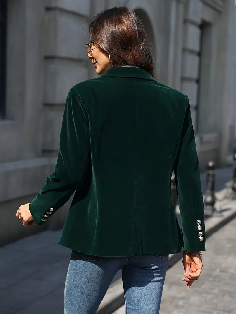 Savannah – Elegant Velvet Blazer