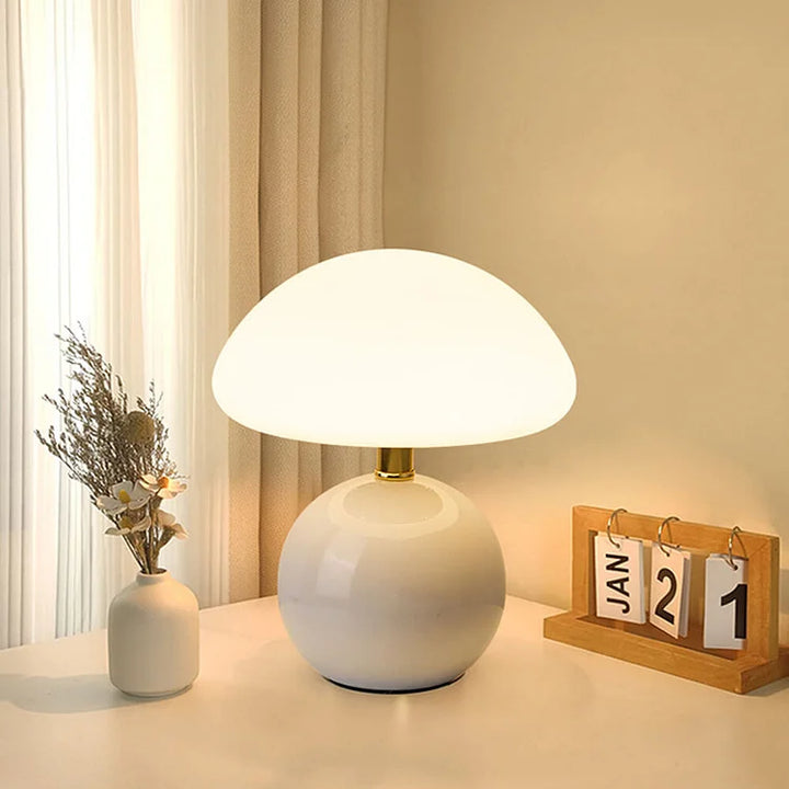 BowLift | Mushroom Shaped Table Lamp – Elegant French Cream Lamp for a Cozy Bedroom