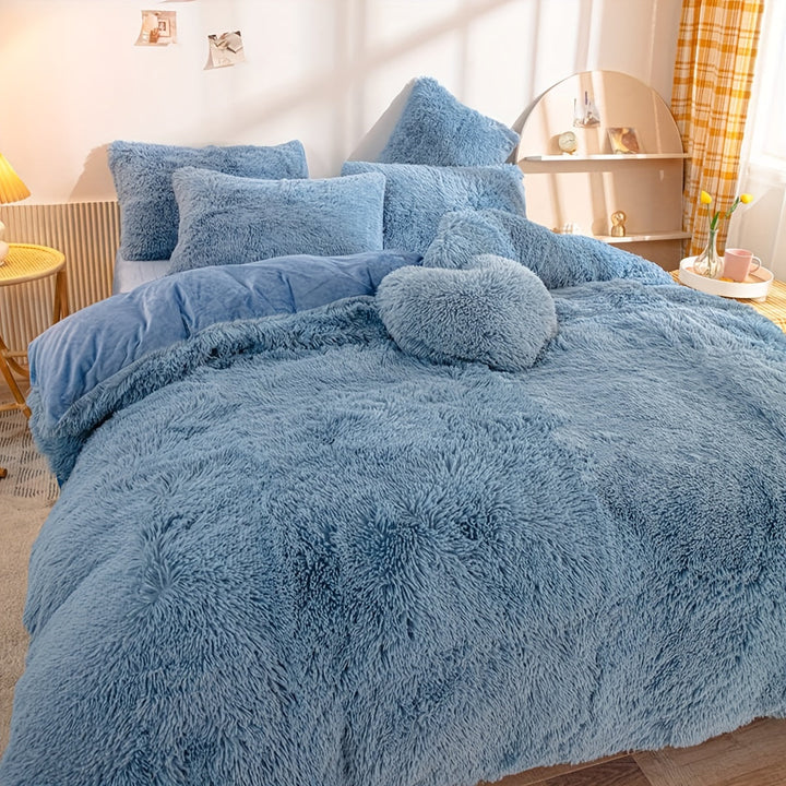 BowLift | Three-Piece Velvet Bedding Set with Velvet Finish