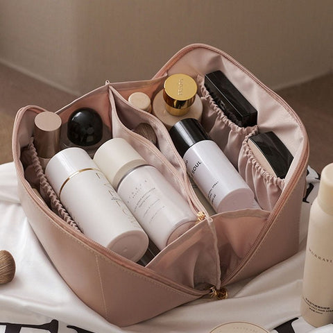 Azura | Cosmetic bag | Elegant and spacious | Practical storage
