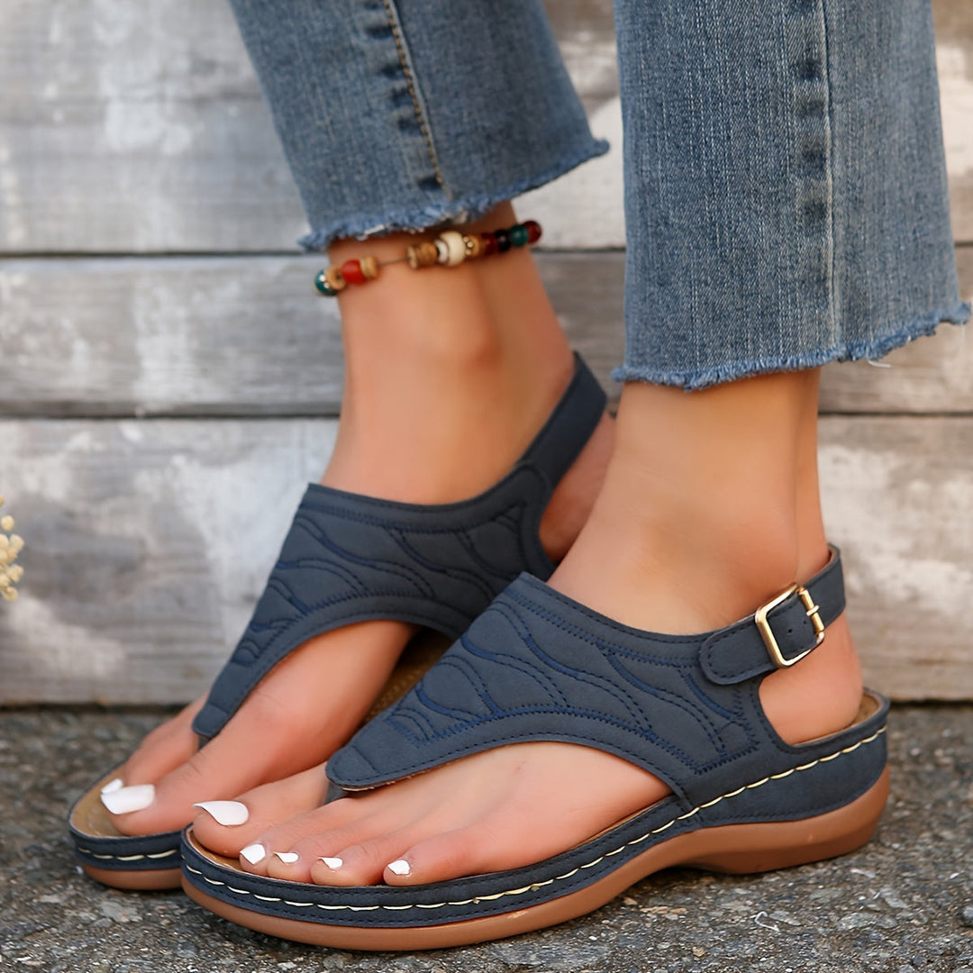 Breeze Clip Toe Sandals - Built-in support