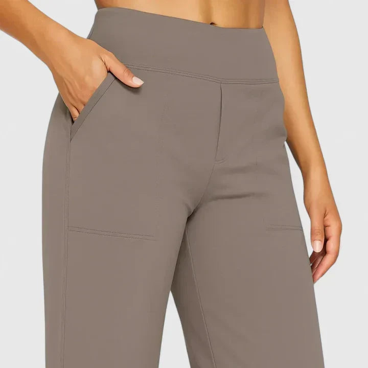AMIRA – RELAXED WIDE-LEG PANTS