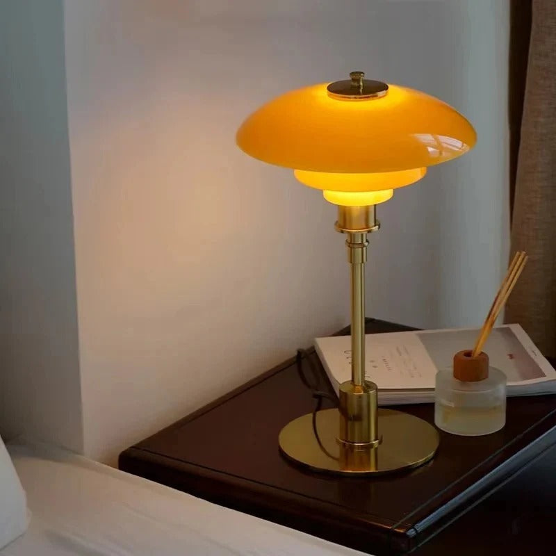 BowLift | Dimmable Rounded Table Lamp