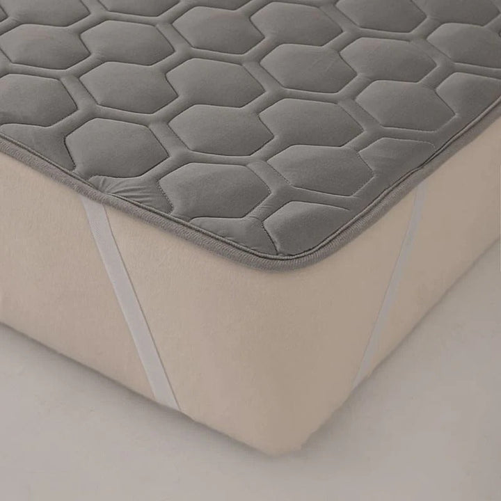 Cooling Mattress Pad | Azura