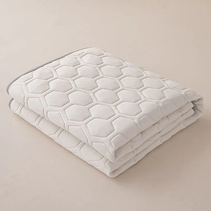 Cooling Mattress Pad | Azura