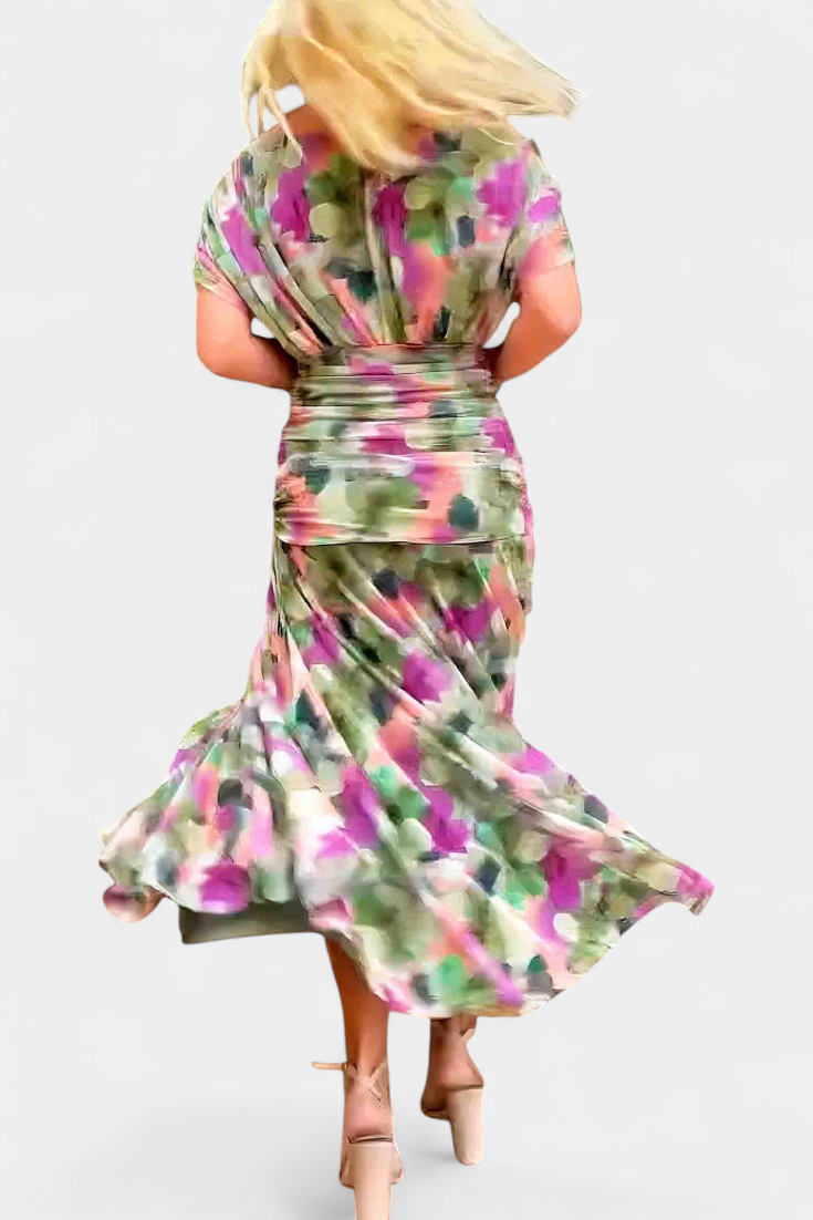 Hayden Laluna® | Elegant Dress With V-Neckline