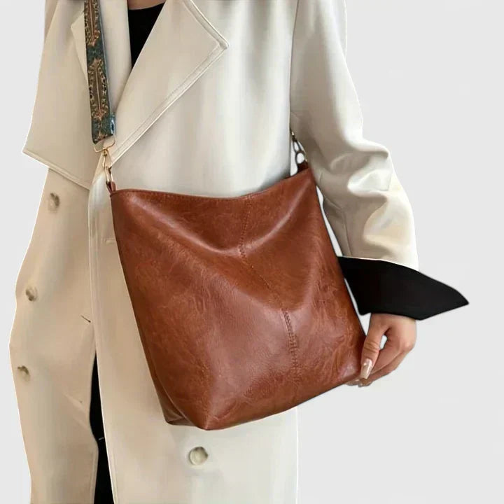 Elyzandraa | Sophisticated Handbag