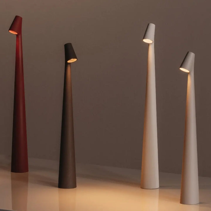 BowLift | Sculpting table lamp