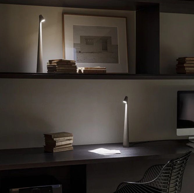 BowLift | Portable Table Lamp