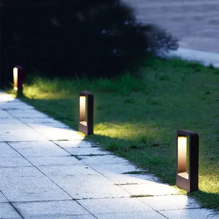 BowLift | Elegant Aluminum Floor Lamp for a Luxurious Shine Outdoors