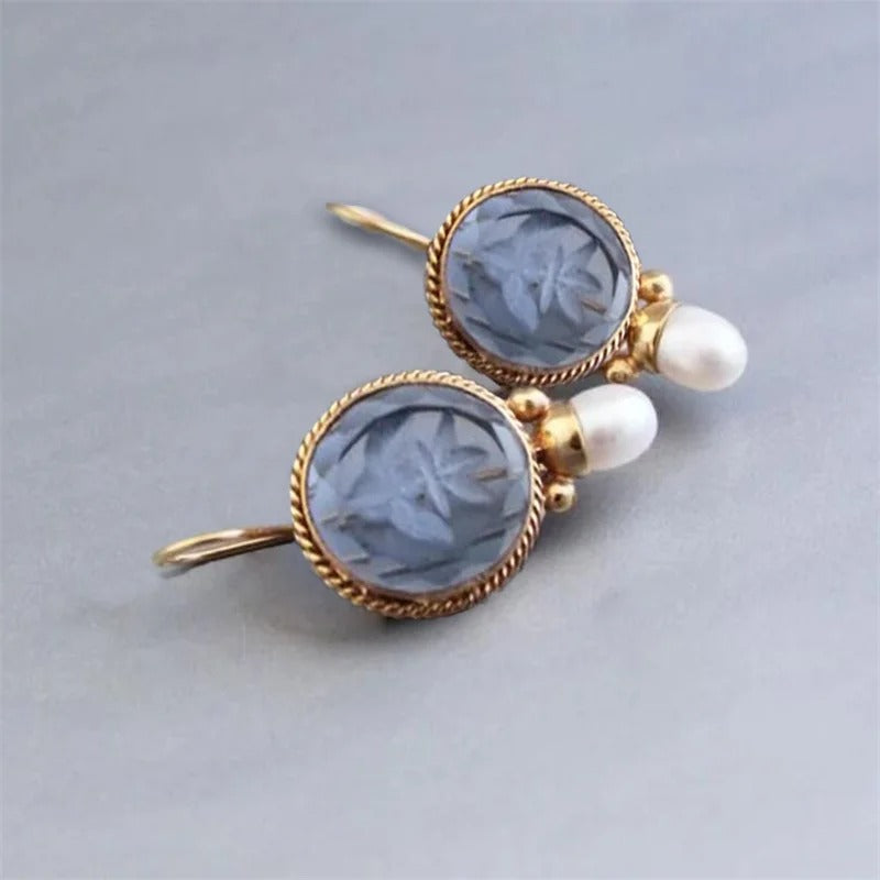 Timeless Sophia Pearl Earrings