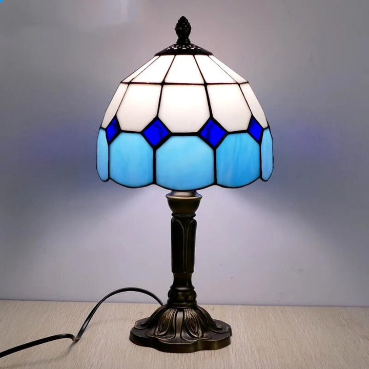 BowLift | LumiTiffany | LED table lamp in vintage design