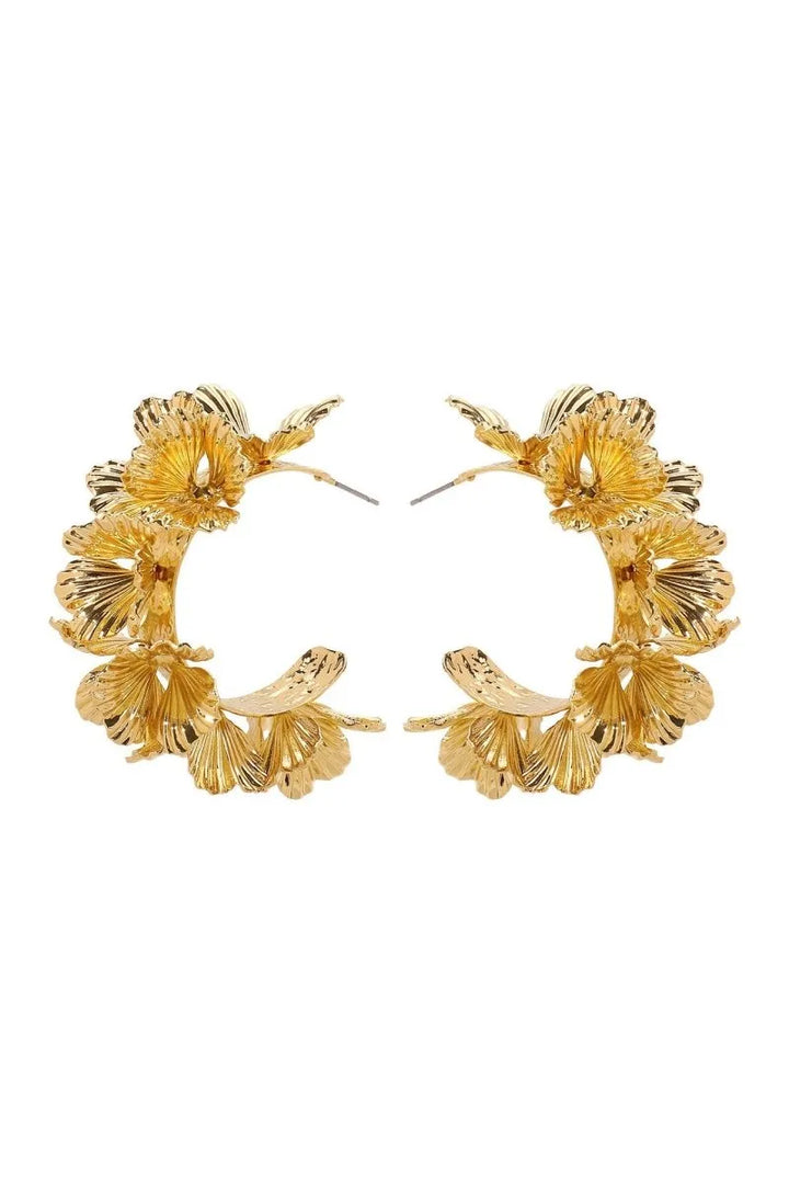 Hadley | C-shaped earrings with floral design