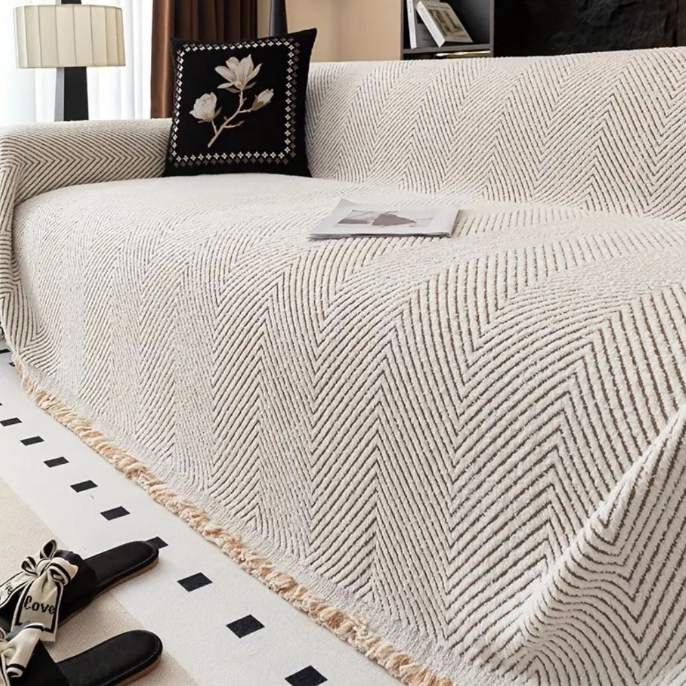 BowLift | CUSHVIVE – Herringbone Sofa Cover with Splash Protection and Non-Slip Design