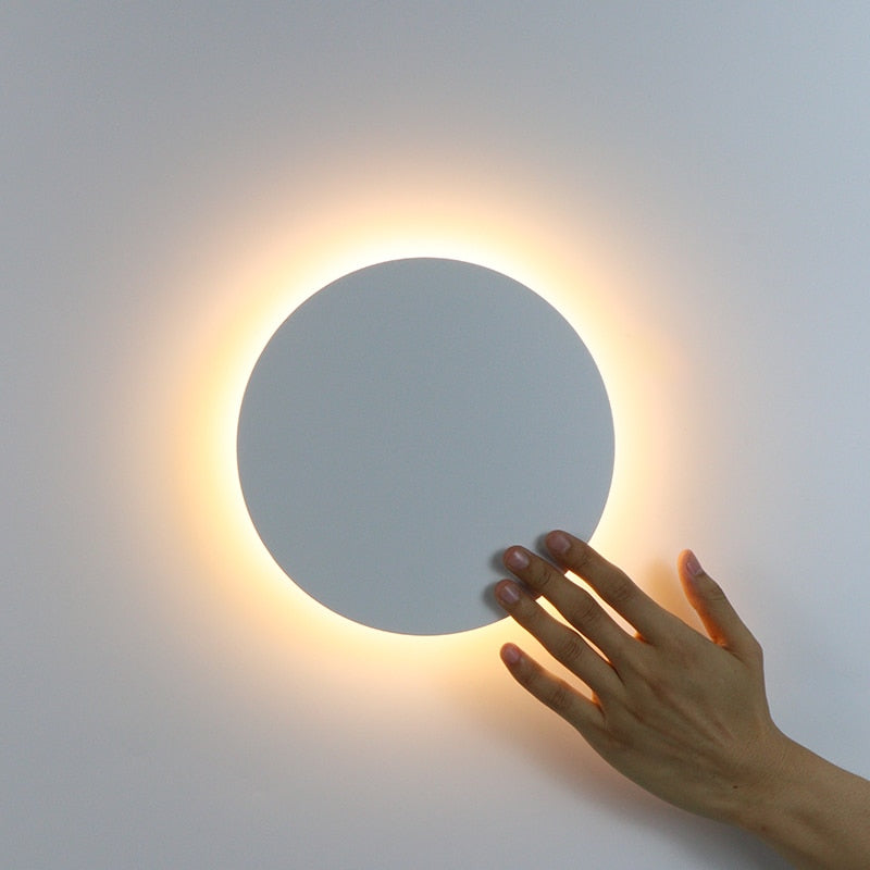 BowLift | Touch LED Wall Light Alonso