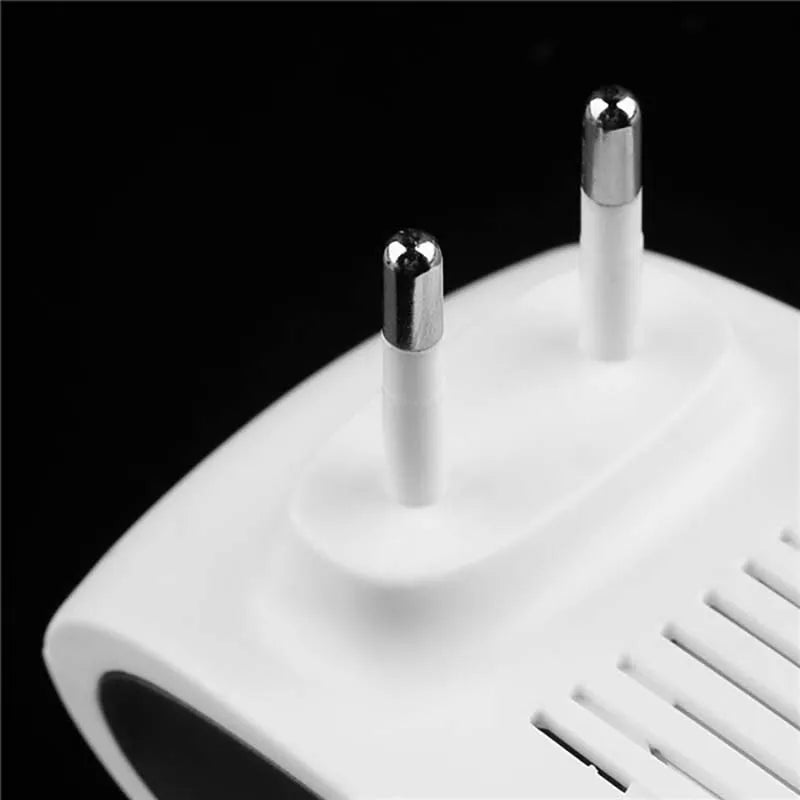Azura | Ultrasonic Squirrel Repeller Device - Effective Pest Control to Deter Squirrels in 48 Hours for Gardens & Yards