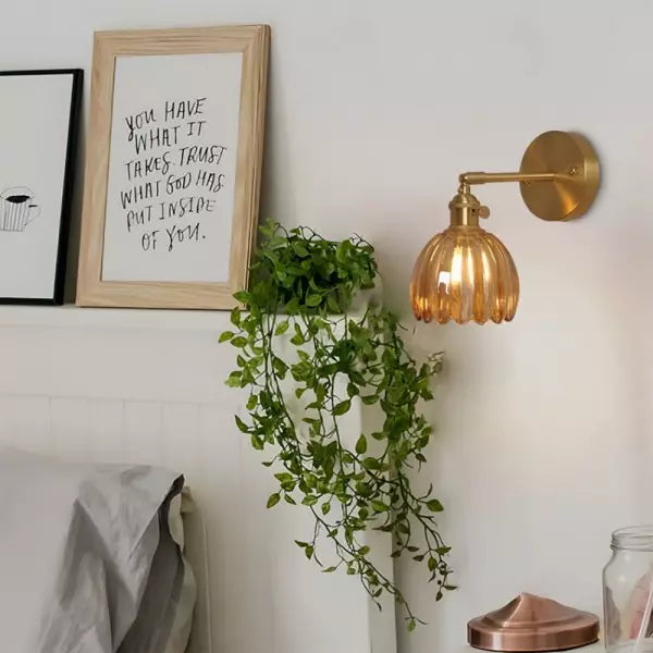BowLift | Flower Bud Tulip Glass Wall Light