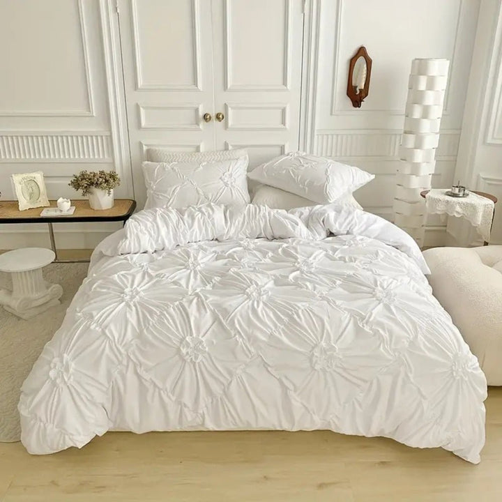 BowLift | RuffledWeave Duvet Set – Elegant ruffled flower duvet cover set made of microfiber