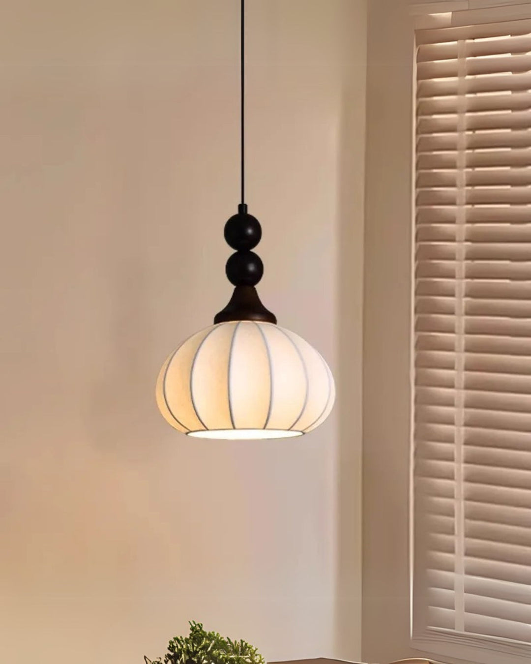 BowLift | Modern Table Lamp Design Accent Lighting for Interior