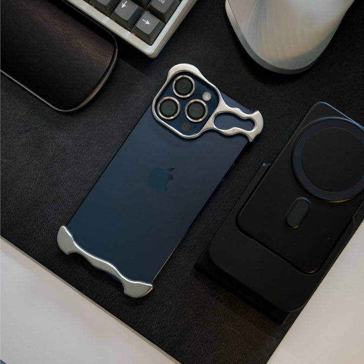Azura | Mobile Phone Case with Slim Minimalist Design