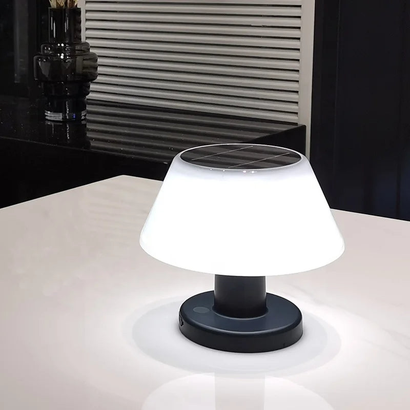 BowLift | Solar Energy Table Lamp - Solara