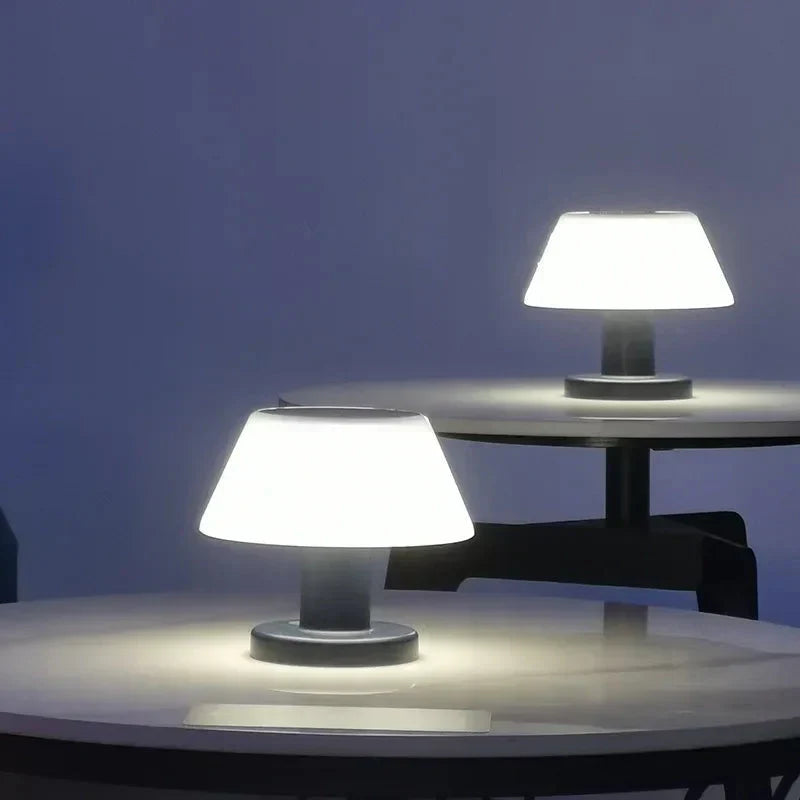 BowLift | Solar Table Lamp - EcoGlow