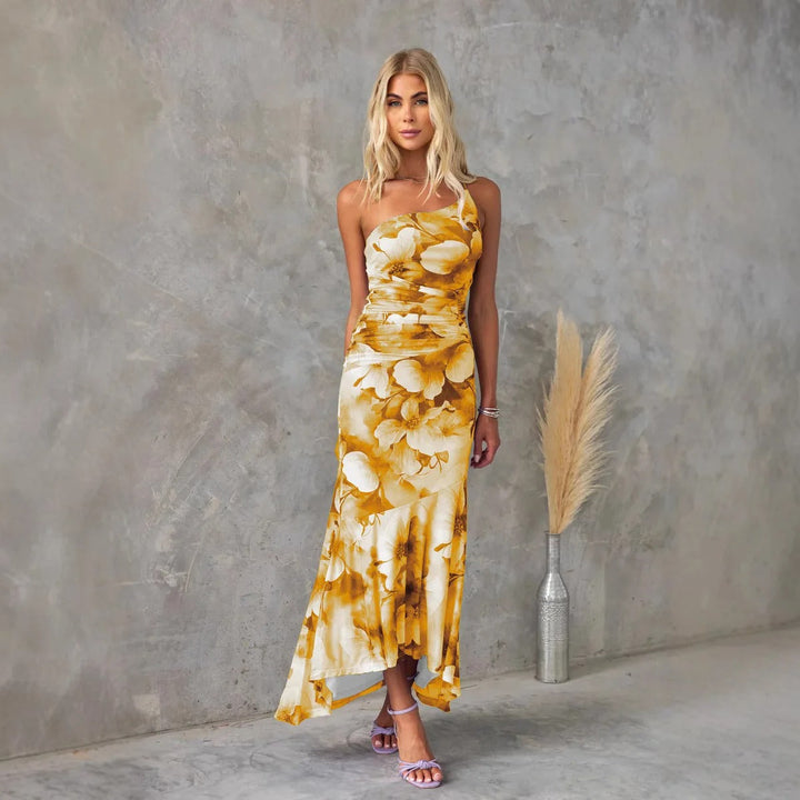 Nimue - One Shoulder Short Sleeve Ruffle Dress