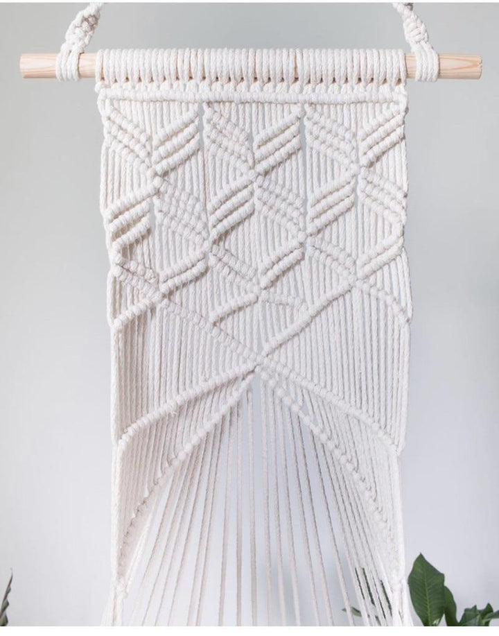 Azura | Macrame Wall Hanging Cat Bed