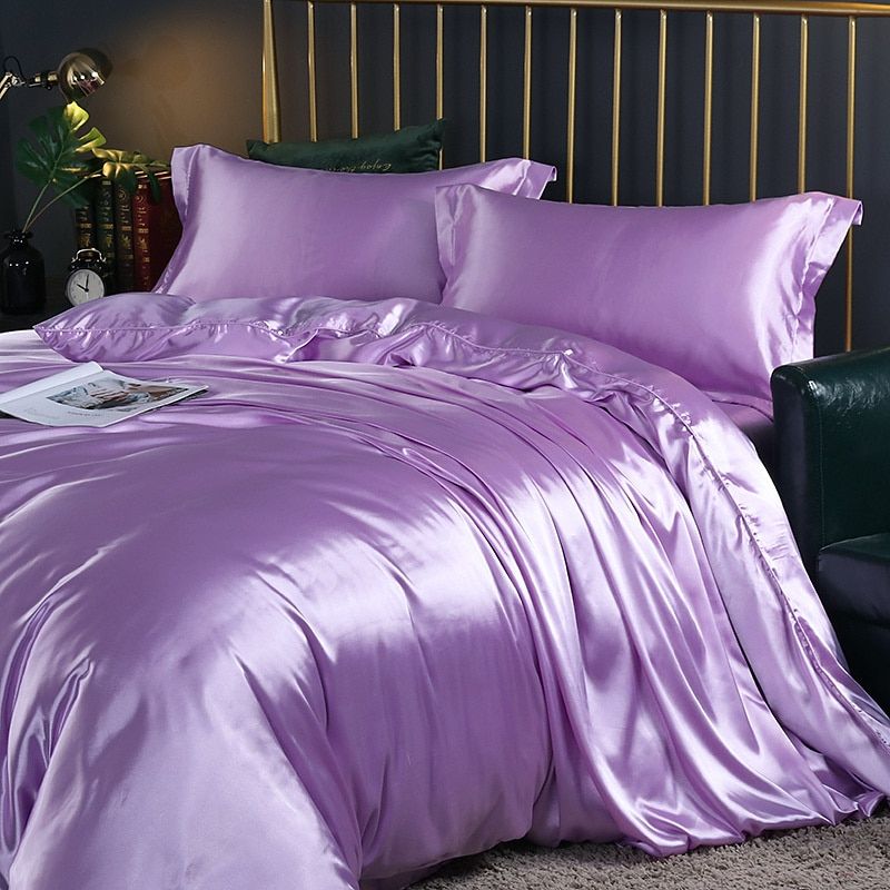 BowLift | SilkEssence Luxury Bedding Set - Ultimate Comfort & Elegance